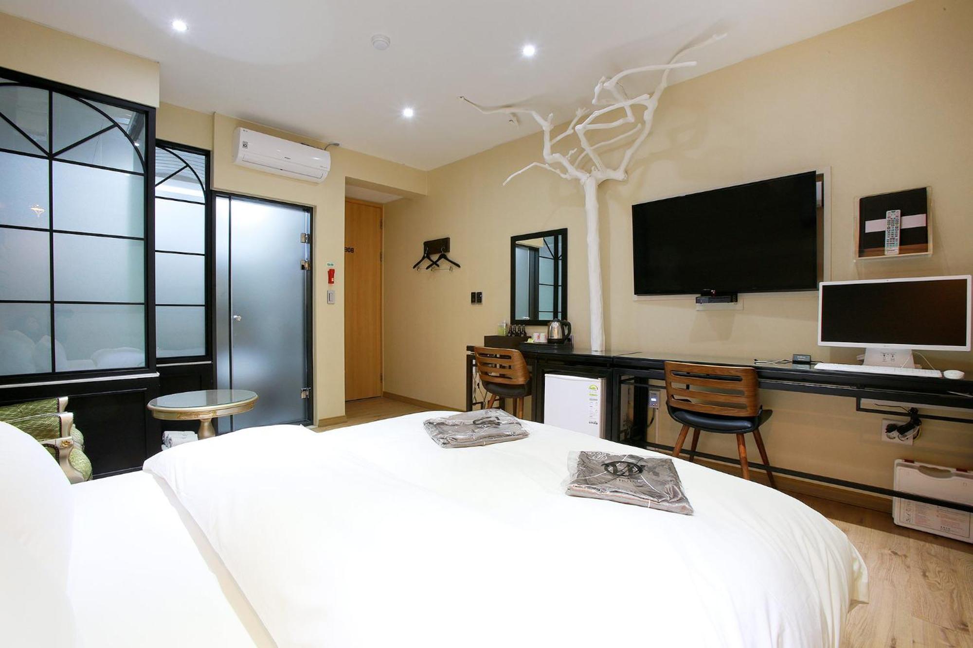 W Hotel Кванмён Экстерьер фото